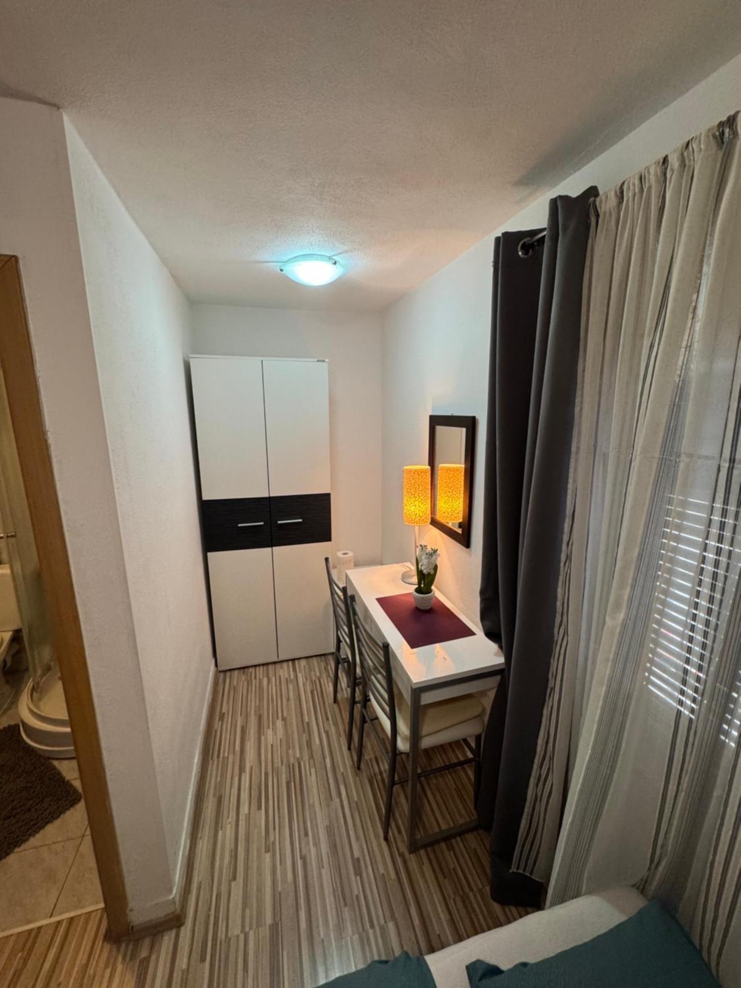 Damira Rooms Спліт Екстер'єр фото