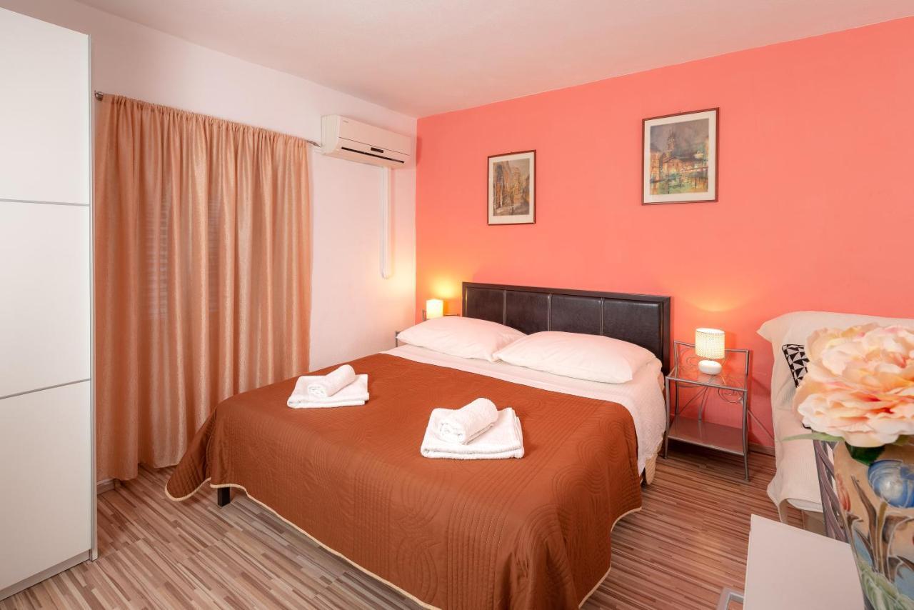 Damira Rooms Спліт Екстер'єр фото