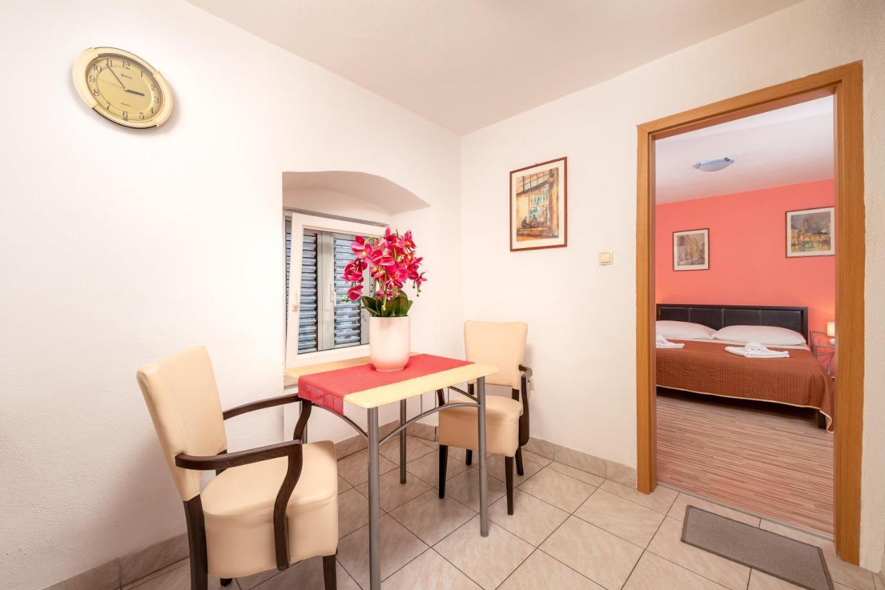 Damira Rooms Спліт Екстер'єр фото